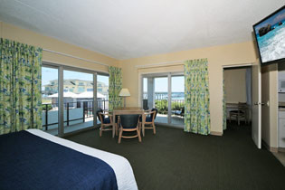 Ocean Front with Sitting at Silver Gull Motel - Accommodation Wrightsville Beach - North Carolina